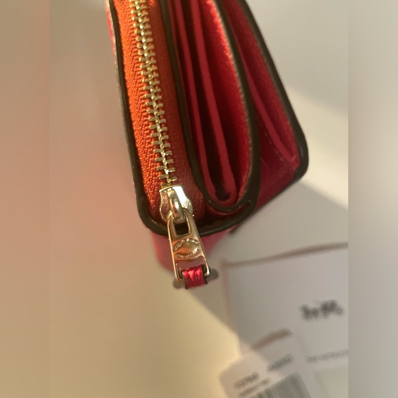 Coach Trifold wallet with coin pocket - Picture 3 of 4